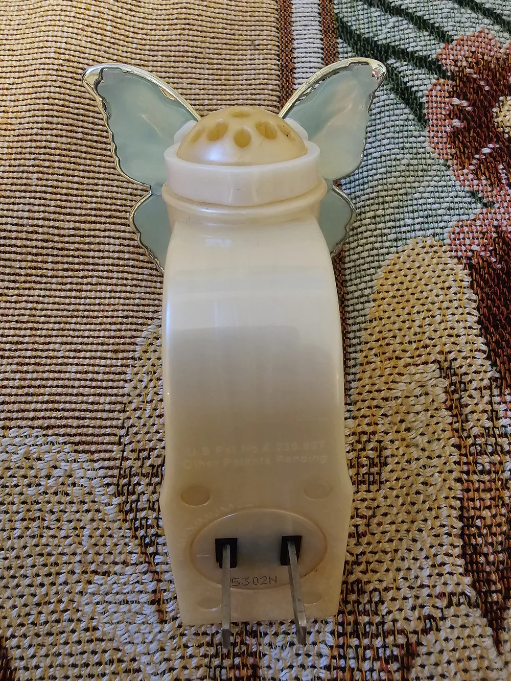 Bath & Body Works Fanciful Butterfly Wallflowers Scent Control Fragrance Plug